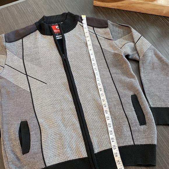 Lamborghini men’s zippered sweater in size large. - Picture 8 of 10